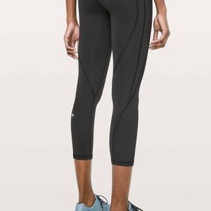 Lululemon Time to Sweat crop 23”